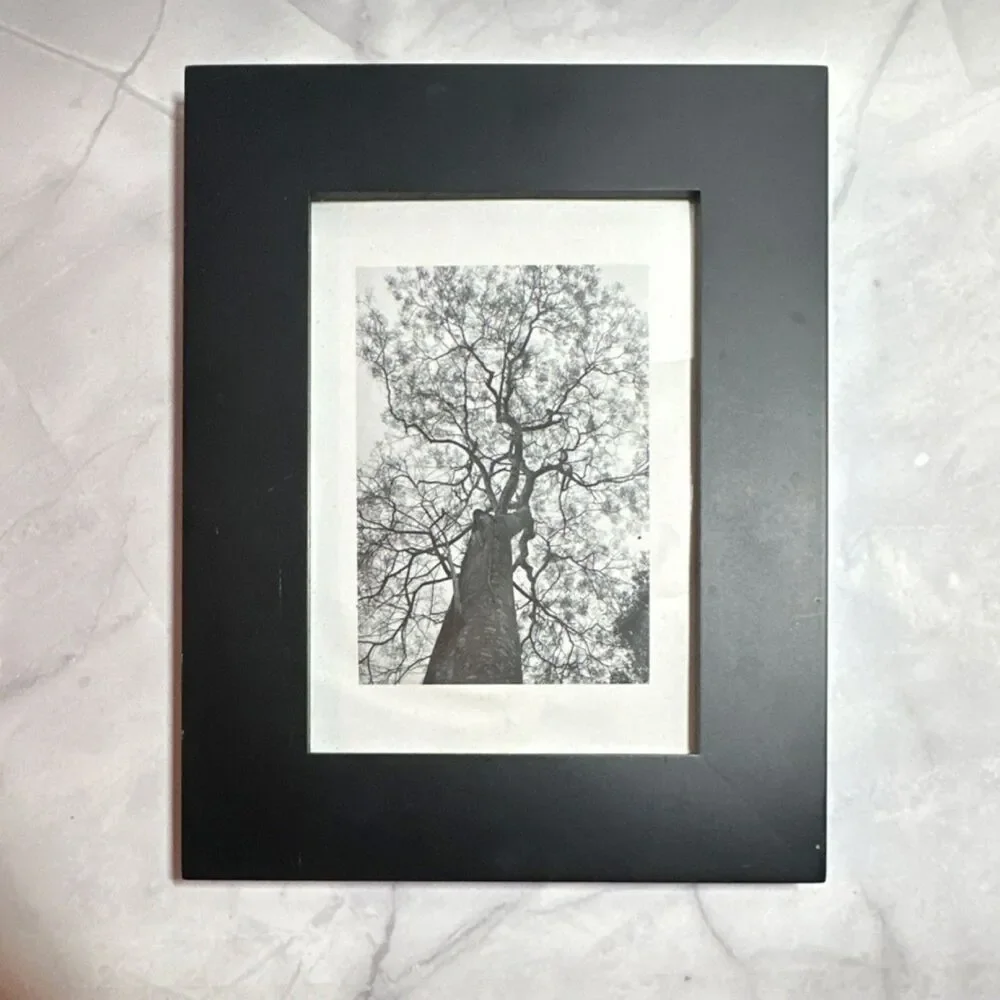 ACR Industries Black MDF Matte 8x10 Rectangle Photo Frame 5x7 Mat Wall Stand